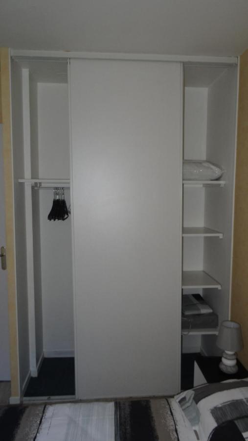 Appart T2 Standing Tout Confort Au Calme - Parking En Option Lyon Luaran gambar